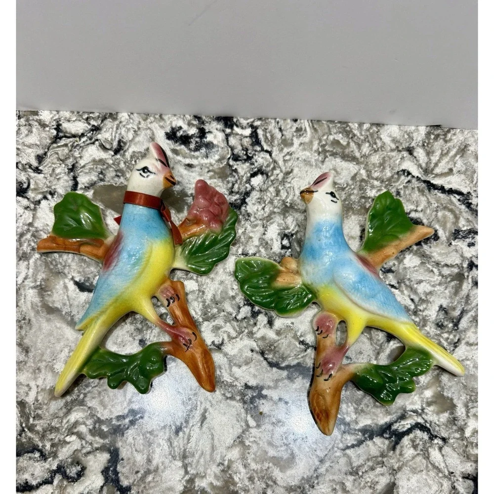 Pair of Mid-Century Chalkware Parrot Cockatiels Bird Wall Hanging Sculptures MCM